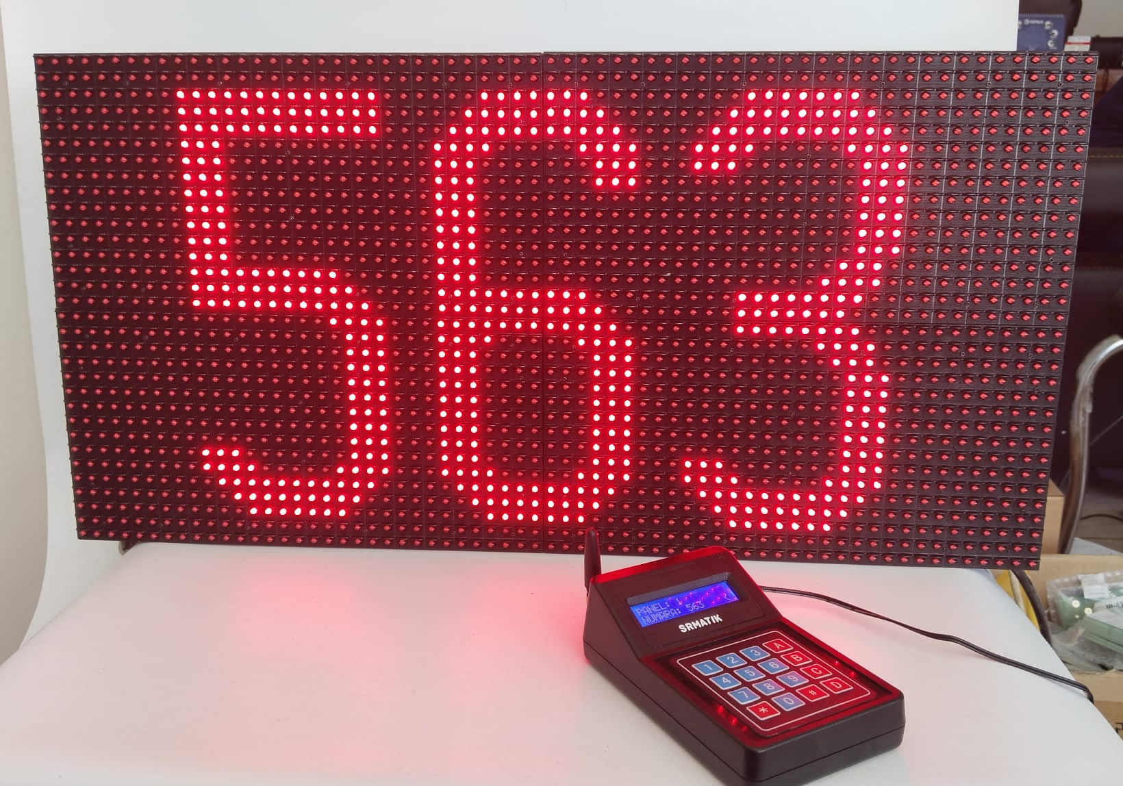Kablosuz Dijital Sıramatik (Numaratör) – SRM07RF-64×32